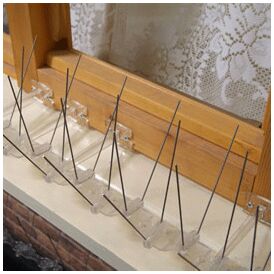 Casement Window Clips for Defender 8 Medium Polycarbonate Spikes -1 Metre Pack