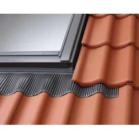 VELUX EDW UK06 2000 Pro+ Profiled Flashing Set (includes BFX &amp; BDX) - 134cm x 118cm