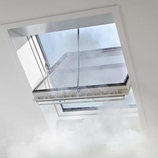 VELUX Smoke Vent Window System GGU SK06 SD0L140 114cm x 118cm only £1,189.62