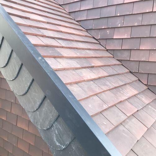 Customer image of Kytun Tile Dry Verge System Aluminium - Pack of 4