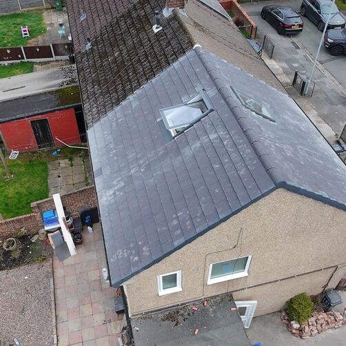 Customer image of VELUX EDW PK08 2000 Pro+ Standard Tile Flashing Kit - 94cm x 140cm