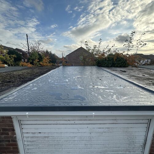 Customer image of Trade Line Single Layer Fibreglass Roof Kit (Dark Grey)