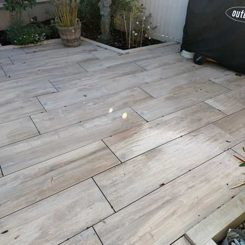 Customer image of DD Pedestals 2mm Plastic Paving Support