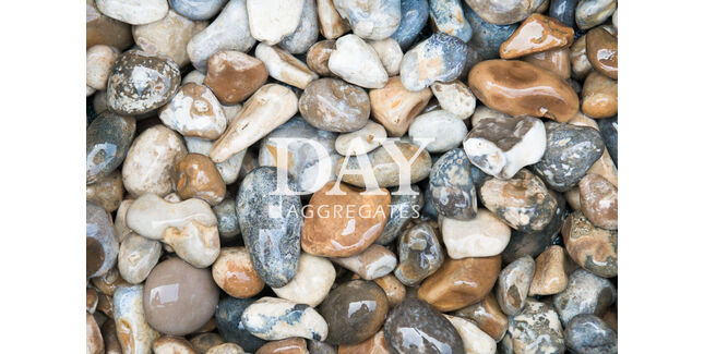 Day Aggregates 20-40mm Rounded Shingle 1000kg (40 x 25kg Bags)