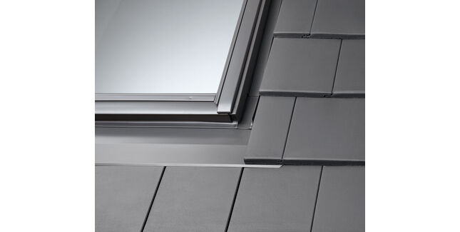 VELUX EDT FK06 2000 Pro+ Flat Tile Flashing With Insulation - 66cm x 118cm
