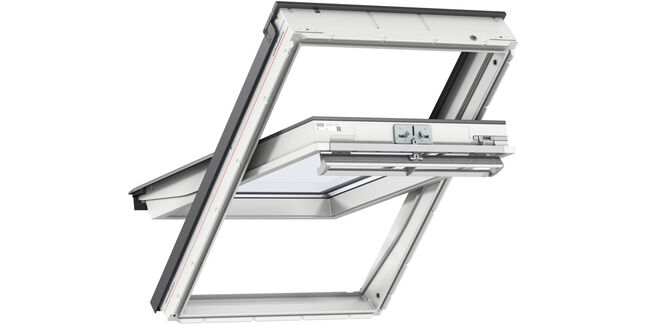 VELUX GGU PK06 0067 White Maintenance-Free Centre Pivot Window - 94cm x 118cm
