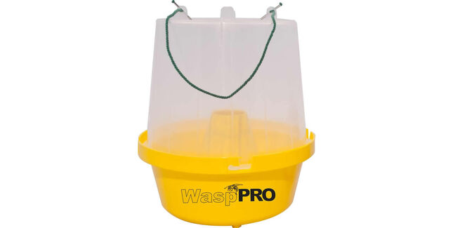 Wasp Pro Wasp Trap With 1 x 250ml Lure