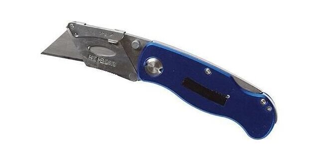 Eco Folding Knife with Spare Blades