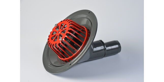 ACO 45° Spigot Aluminium Roof Drainage Outlet (Dome Grate)