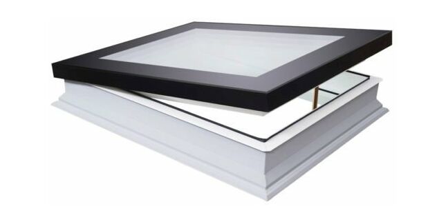 FAKRO Triple Glazed Manually Operated Flat Roof Window (DMF-D)