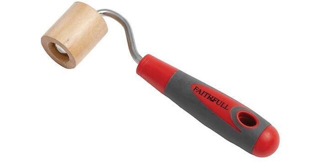 CMS Faithfull Wooden Seam Roller