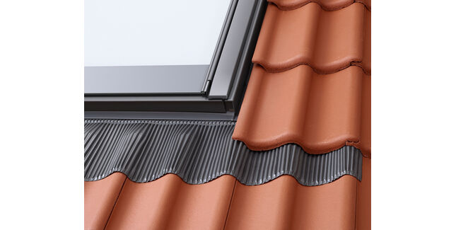 VELUX EDG PK04 2000 Pro+ Low Pitch Flashing Set (includes BFX &amp; BDX) - 94cm x 98cm