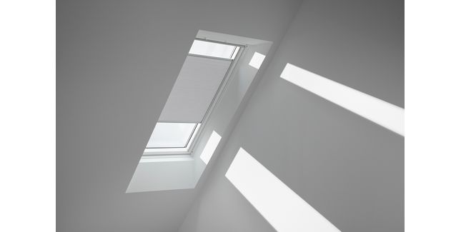 VELUX Manual Blackout Energy Pleated White Line Heritage Window Blind - White