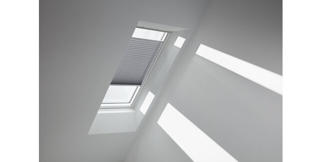 VELUX Manual Translucent Pleated 'White Line' Heritage Window Blind - Dark Grey