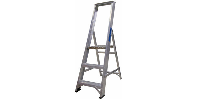 Lyte EN131-2 Professional Platform Step Ladder With Tool Tray (Handrails Both Sides)