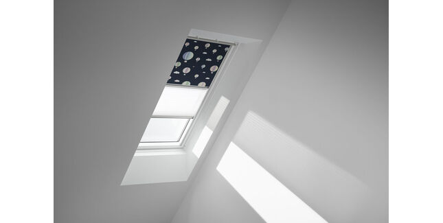 VELUX Duo Blackout Blind - Disney's Hot Air Balloons (4666)