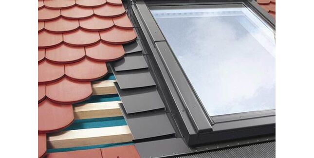 Fakro EPV 16 Plain Tile Flashing Kit (55cm x 118cm)
