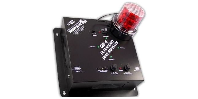 Super Quadblaster QB-4 With Integrated Strobe Light